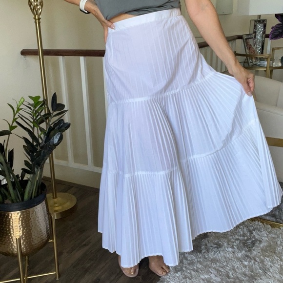 Luisa Spagnoli Vtg White Platead A Line Side Zip Maxi Skirt Made Italy Unlined14 - Picture 1 of 13